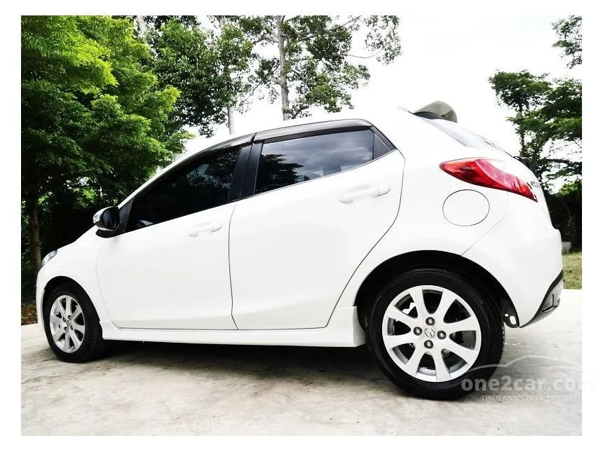 2013 Mazda 2 Sports Groove Hatchback