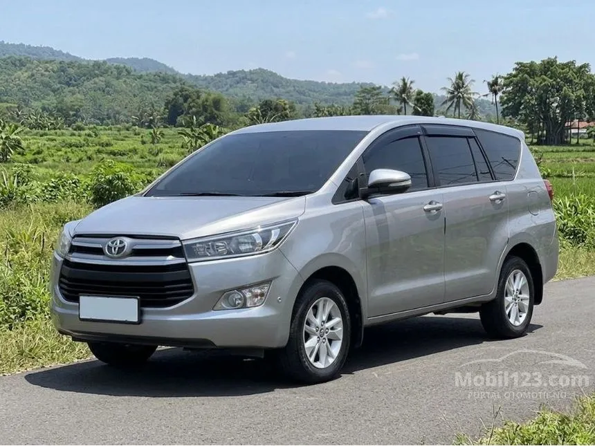 2016 Toyota Kijang Innova V MPV