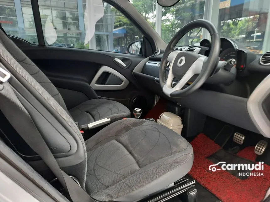 2011 smart fortwo Brabus Coupe