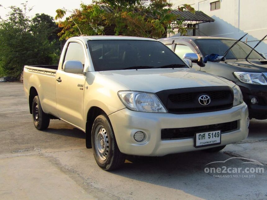 2010 Toyota Hilux Vigo J Pickup