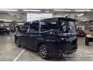 2022 Toyota Voxy 2.0 (Premium Color) MPV