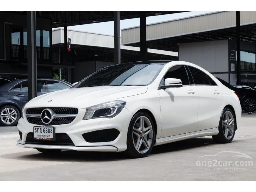 2017 Mercedes-Benz CLA250 AMG Dynamic Sedan