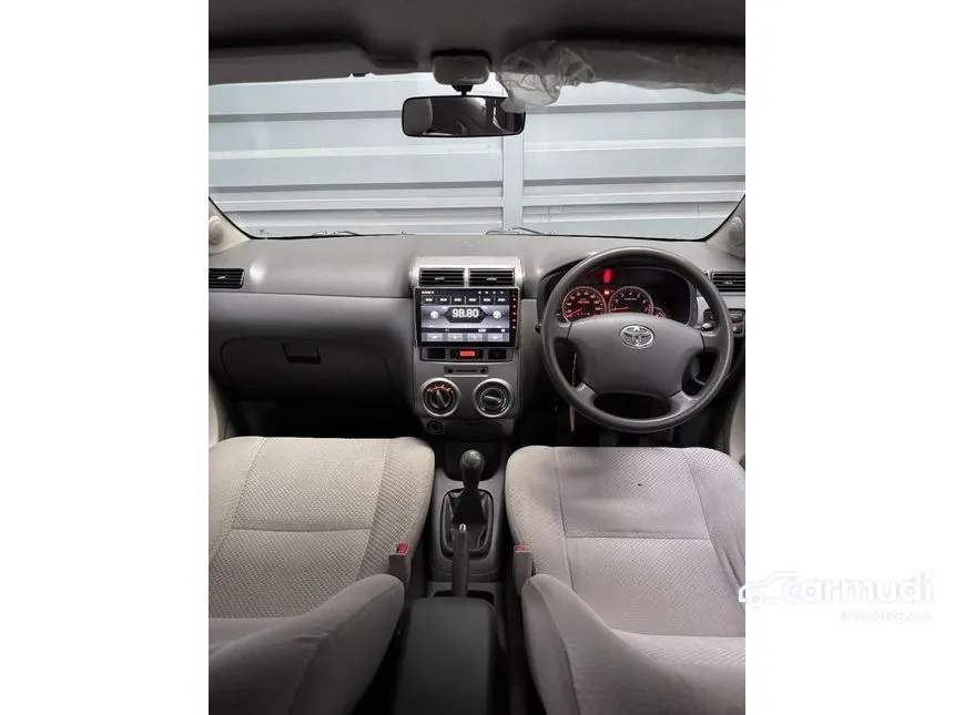 2011 Toyota Avanza S MPV