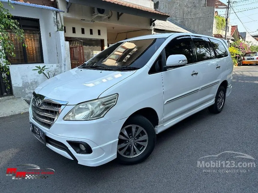 2015 Toyota Kijang Innova V Luxury MPV