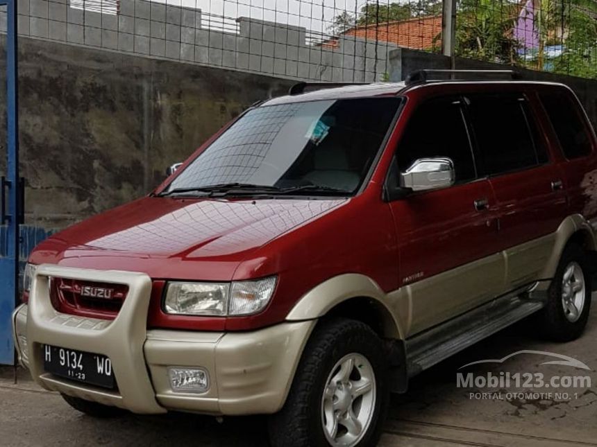 Jual Mobil  Isuzu  Panther  2003 TOURING 2 5 di Jawa  Tengah  