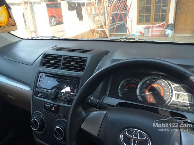 Benteng Motor Showroom Mobil Bekas Sukabumi Kota Sukabumi Jawa Barat