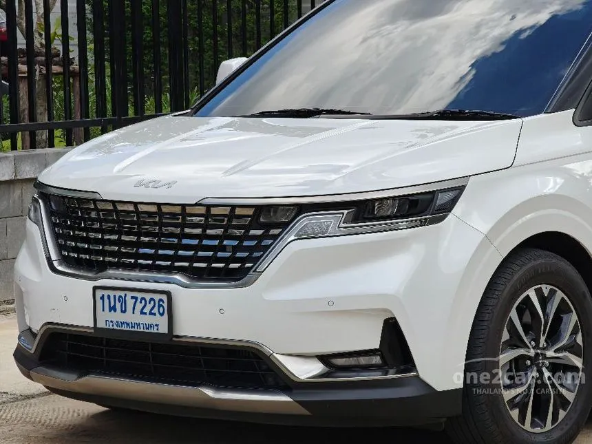2025 Kia CARNIVAL EX Wagon