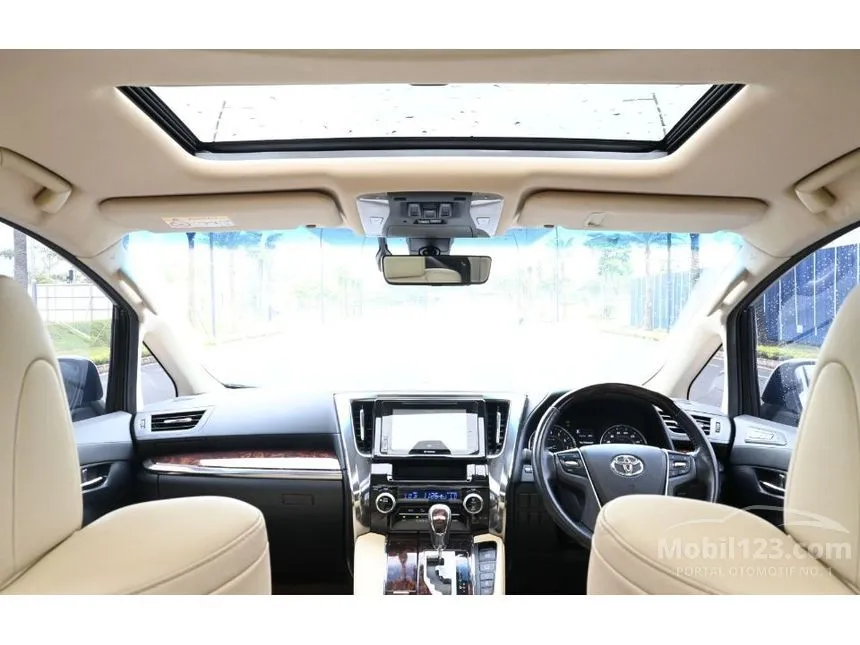 2018 Toyota Alphard G MPV