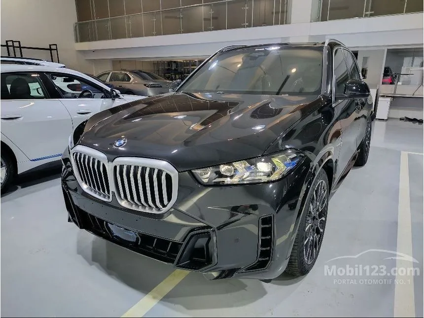 Jual Mobil BMW X5 2024 xDrive40i xLine 3.0 di DKI Jakarta Automatic SUV Hitam Rp 1.960.000.000