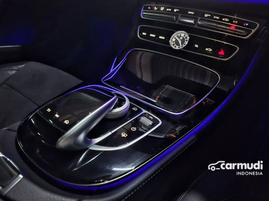 2017 Mercedes-Benz E300 AMG Line Sedan