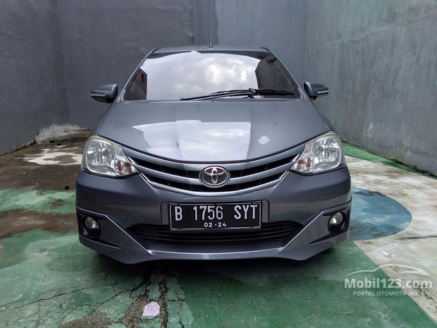 Toyota Etios  Valco  G Mobil  bekas  dijual  di Dki jakarta  