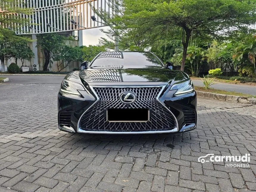 Jual Mobil Lexus LS500 2018 Executive 3.4 di DKI Jakarta Automatic Sedan Hitam Rp 1.650.000.000