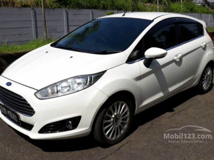 Jual Mobil Ford Fiesta 2014 Sport 1.5 di DKI Jakarta 