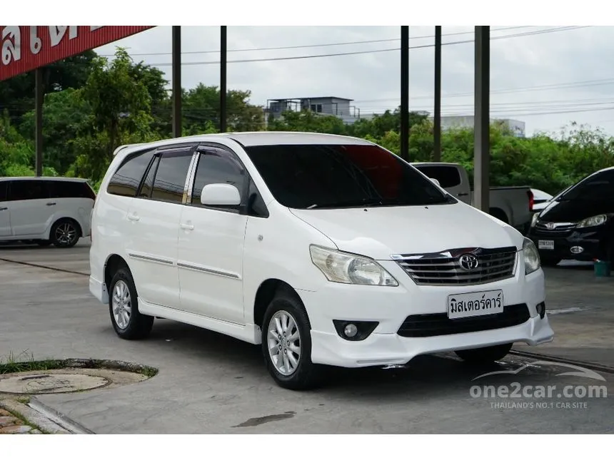 2012 Toyota INNOVA G Wagon