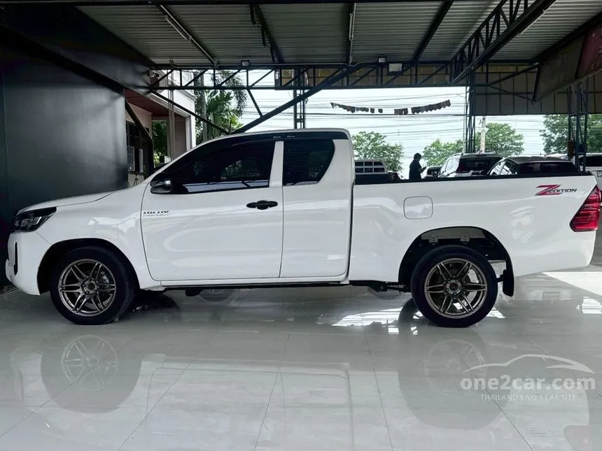 2023 Toyota HILUX REVO Z Edition Entry Smart Cab Pickup