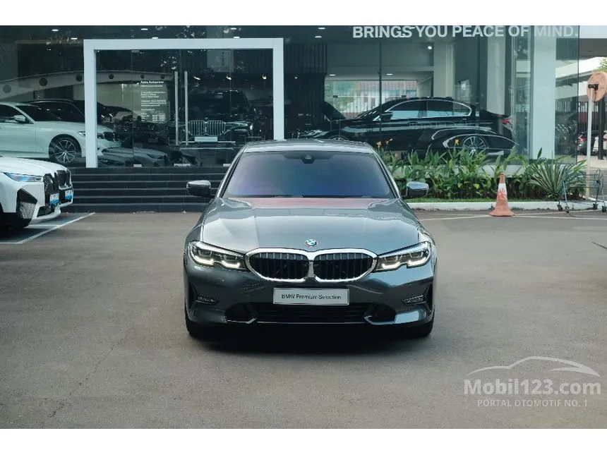 2022 BMW 320i Sport Sedan