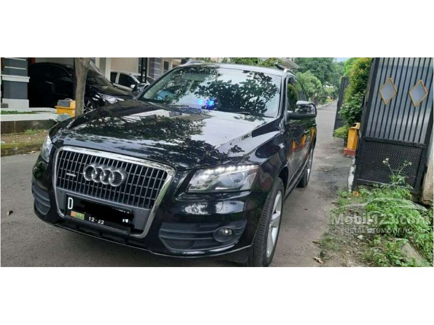 Jual Mobil  Audi  Q5  2011 TFSI 2 0 di Jawa Barat Automatic 