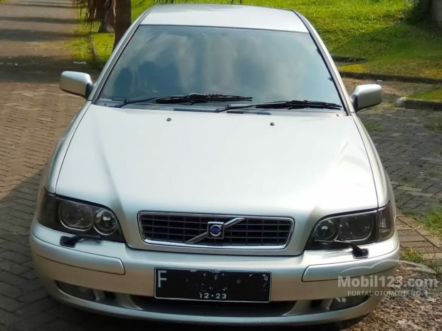 Jual Mobil Volvo S40 2003 Turbo 1 9 di Jawa Barat 