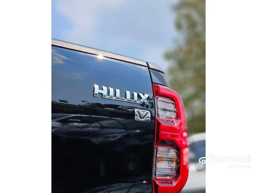 Jual Mobil Toyota Hilux 2024 V Dual Cab 2.4 di DKI Jakarta Automatic Pick