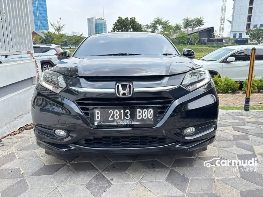 Jual Mobil Honda HR