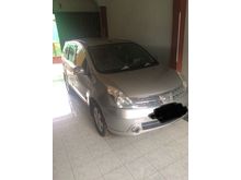 2011 Nissan Grand Livina 1.5 XV MPV