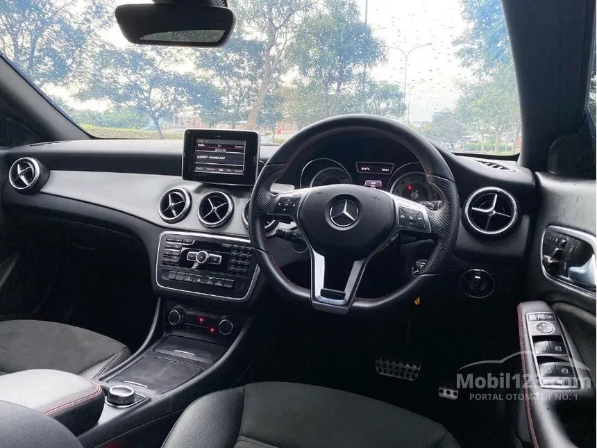 2015 Mercedes-Benz CLA200 Sport Coupe