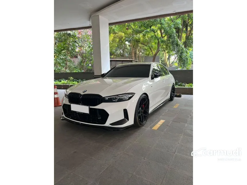 Jual Mobil BMW 330i 2023 M Sport Pro 2.0 di DKI Jakarta Automatic Sedan Putih Rp 1.050.000.000