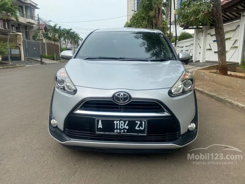 Jual Mobil Toyota Sienta 2017 V 1.5 di Banten Automatic MPV Silver Rp 148.000.000