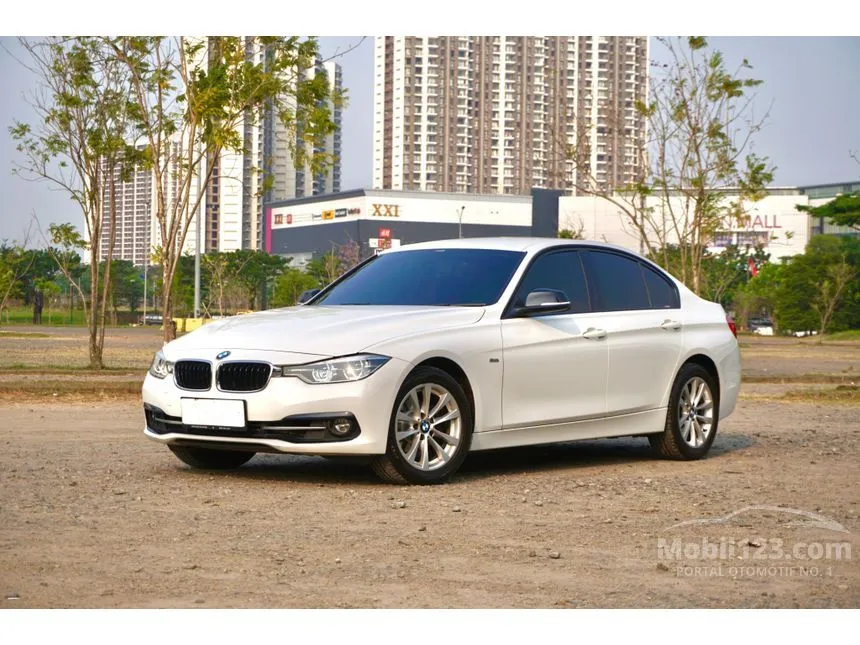 2016 BMW 320i Sport Sedan