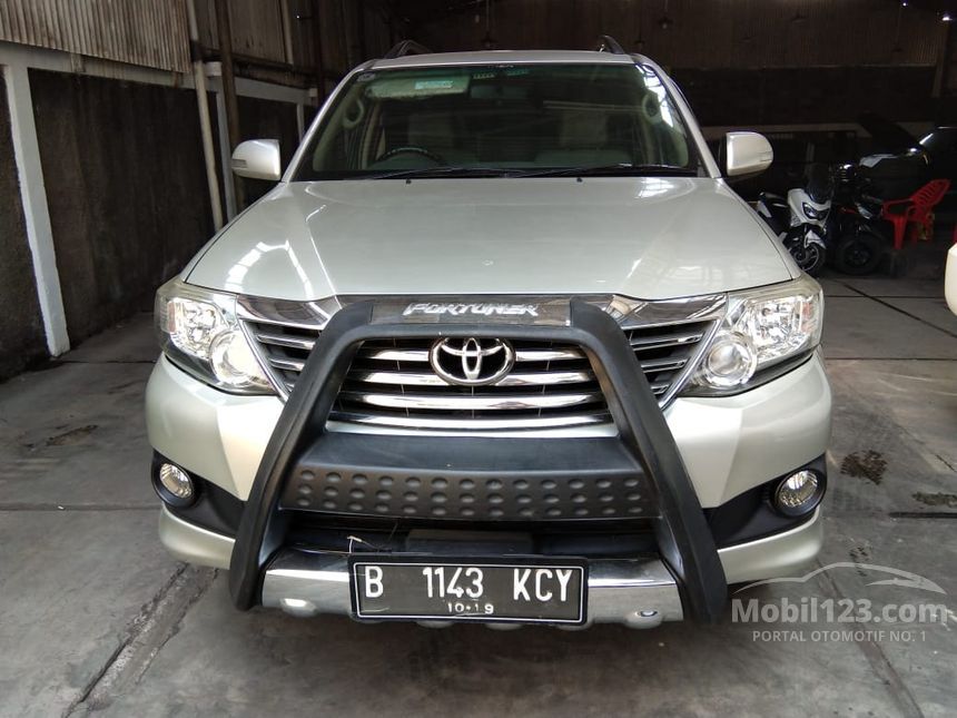 Jual Mobil  Toyota Fortuner  2012  G 2 5 di DKI Jakarta  