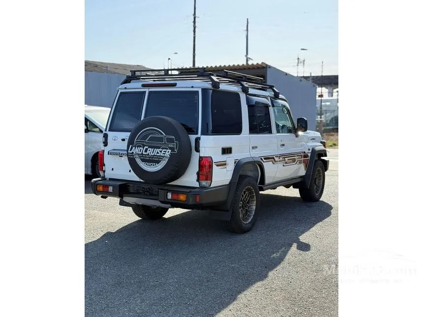 2026 Toyota Land Cruiser 70 GXL SUV
