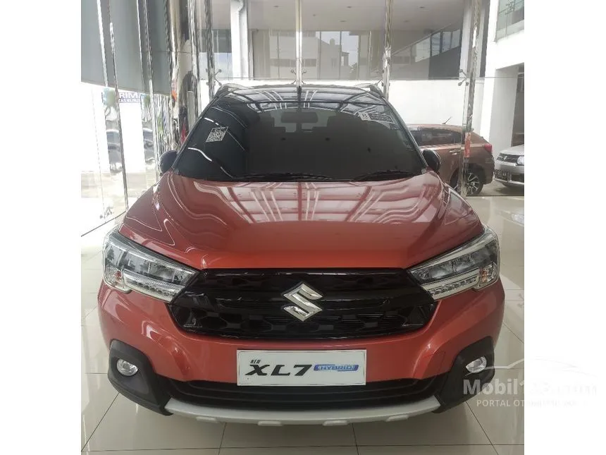 Jual Mobil Suzuki XL7 2024 ALPHA Hybrid 1.5 di Jawa Barat Automatic Wagon Orange Rp 223.520.000