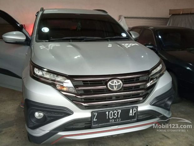  Toyota Rush Mobil Bekas Baru dijual di Bandung Jawa-barat Indonesia 