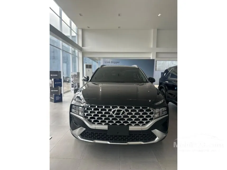 Jual Mobil Hyundai Santa Fe 2024 Signature 2.5 di Banten Automatic SUV Hitam Rp 595.000.000