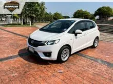 2014 Honda JAZZ 1.5 (ปี 14-22) S Hatchback