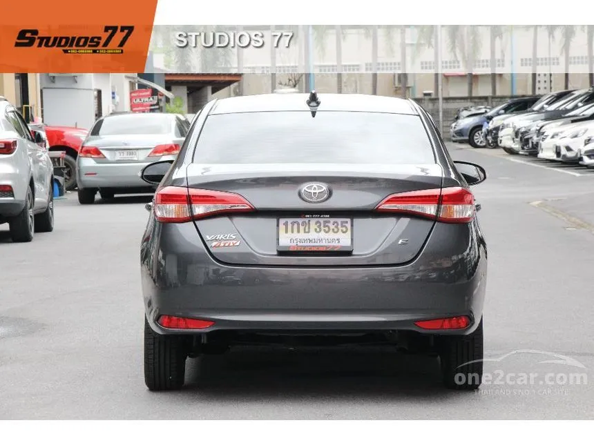 2018 Toyota Yaris Ativ E Sedan
