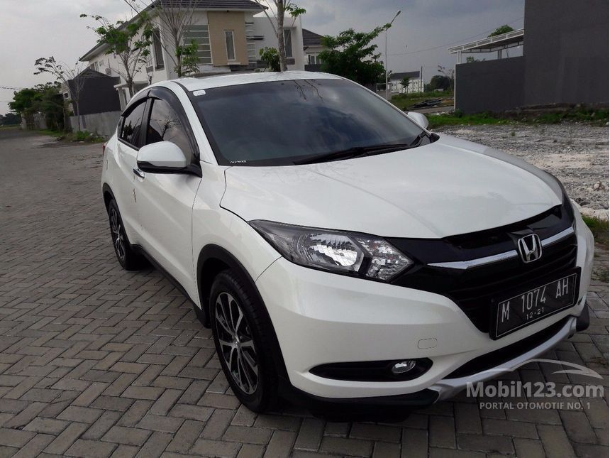 Jual Mobil Honda HR-V 2016 E 1.5 di Jawa Timur Automatic 