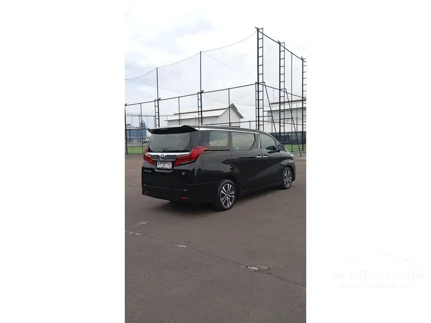 2018 Toyota Alphard G MPV