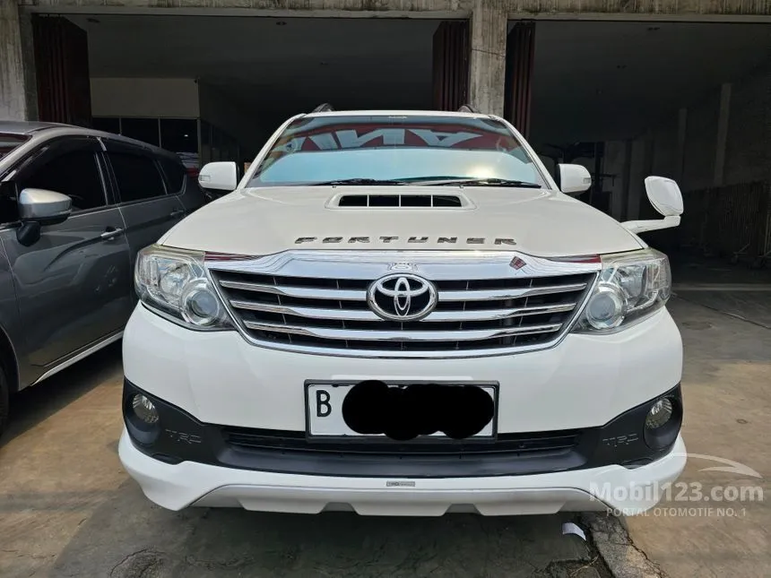 Jual Mobil Toyota Fortuner 2013 G TRD 2.5 di Jawa Barat Automatic SUV Putih Rp 240.000.000