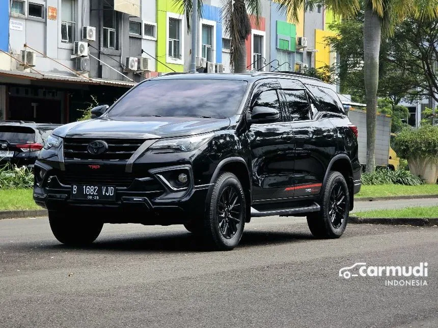 2020 Toyota Fortuner VRZ TRD 4X2 SUV