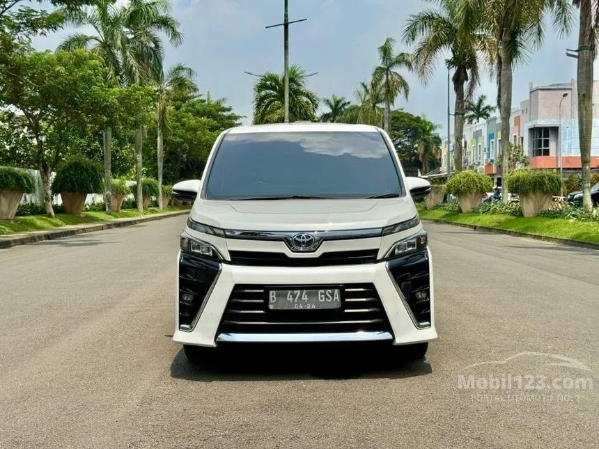 Jual Mobil Toyota Voxy 2020 2.0 di DKI Jakarta Automatic Wagon Putih Rp 385.000.000