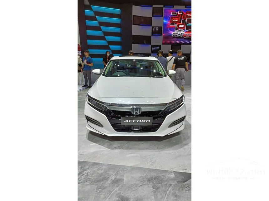 Jual Mobil Honda Accord 2023 1.5 di Jawa Barat Automatic Sedan Putih Rp 720.100.000