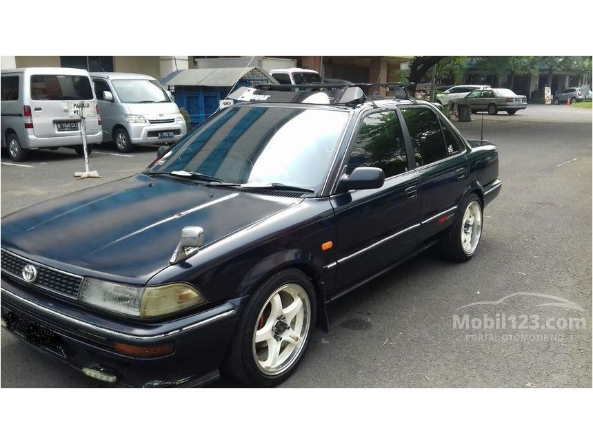 Jual Mobil Toyota Corolla 1989 1.6 di Banten Manual Sedan 