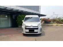 2023 Toyota Hiace 2.8 Premio Van Diesel 12 Seater Like New Record