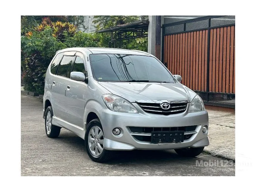 Jual Mobil Toyota Avanza 2007 S 1.5 di Jawa Barat Automatic MPV Silver Rp 99.000.000