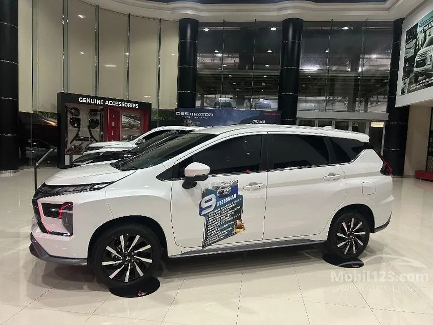 2026 Mitsubishi Xpander Ultimate (Quartz White Pearl) MPV