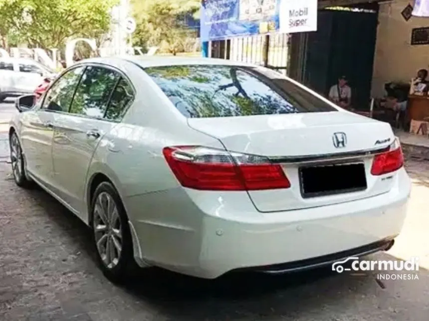 2013 Honda Accord VTi-L Sedan