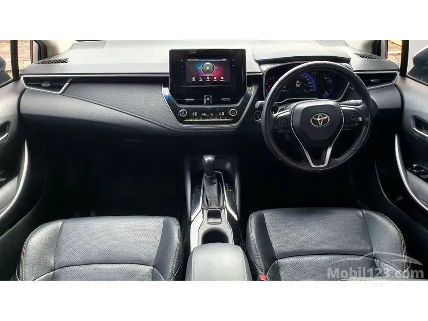 2021 Toyota Corolla Altis V Sedan