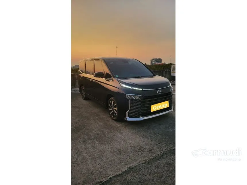 Jual Mobil Toyota Voxy 2022 2.0 di DKI Jakarta Automatic Van Wagon Hitam Rp 450.000.000