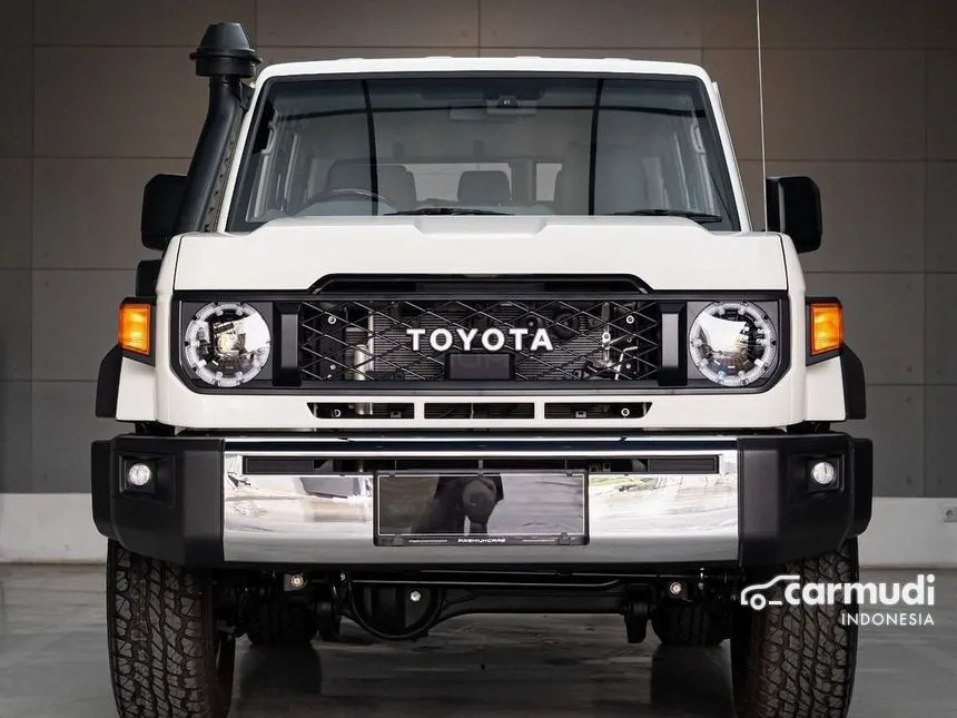 2024 Toyota Land Cruiser 70 GXL SUV